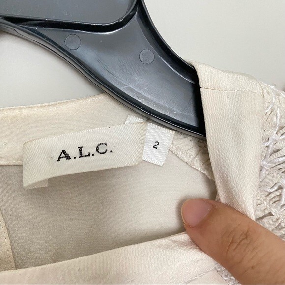A.L.C. Sidra Blouse Ruched Smocked Cream Long Sleeve Top Size 2 - Picture 7 of 13
